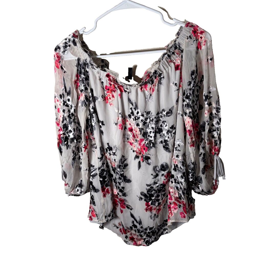 White House Black Market Blouse Women's Medium 3/4 Sleeve Velvet Top Shirt
